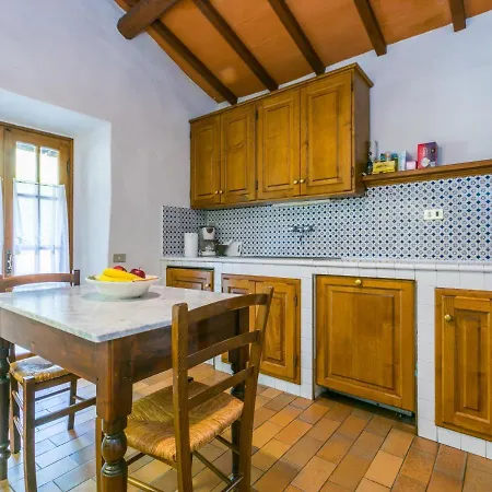 펜션 Podere Berrettino By Interhome 레겔로