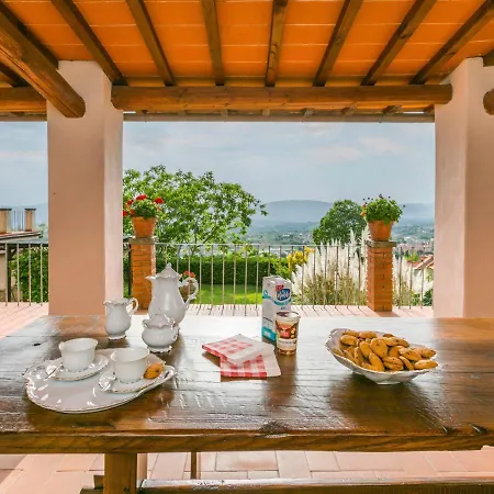 펜션 Podere Berrettino By Interhome